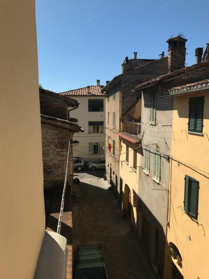 Le Deja Vue Appartement Città di Castello Buitenkant foto