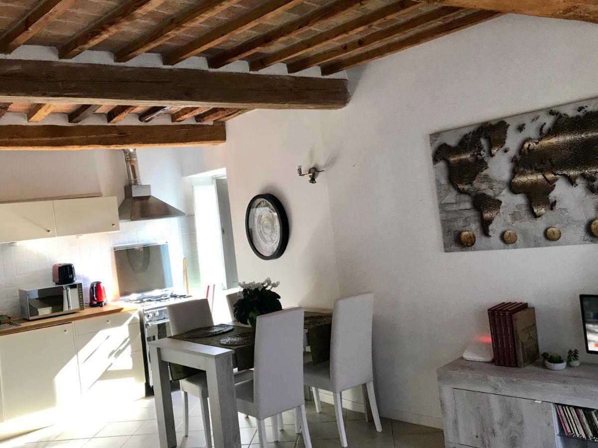 Le Deja Vue Appartement Città di Castello Buitenkant foto